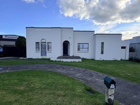 361 Great South Road, Opaheke, Papakura