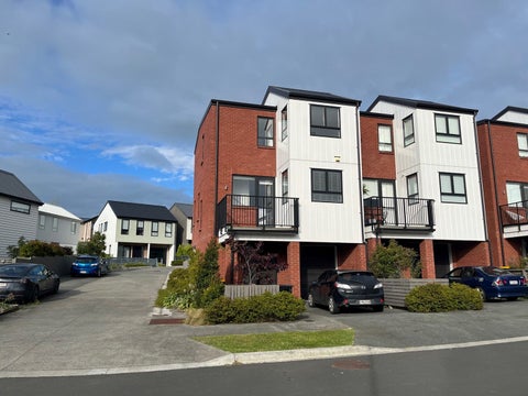 9 Marsics Street, Glen Innes, Auckland