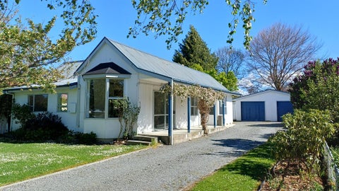 31 Mount Cook Road, Fairlie