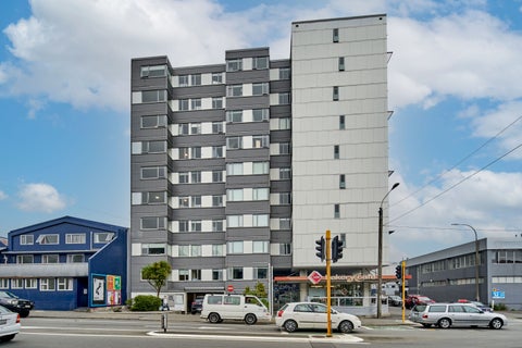 7H/242 Taranaki Street, Mount Cook, Wellington