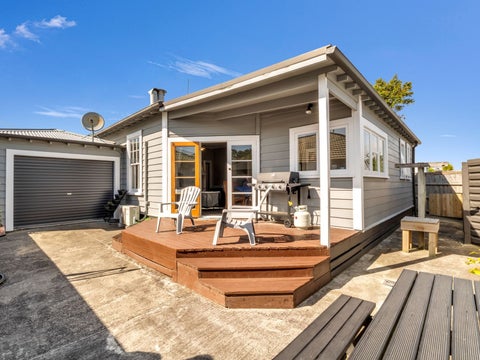 6 Fairs Road, Milson, Palmerston North