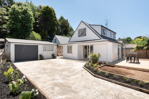 127A Darraghs Road, Brookfield, Tauranga