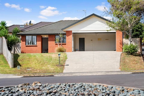 39 Kathleen Reece Place, Waiuku, Waiuku