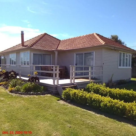 19 Cologne Street, Martinborough