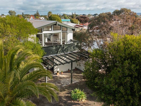 63 Mazengarb Road, Paraparaumu Beach, Paraparaumu