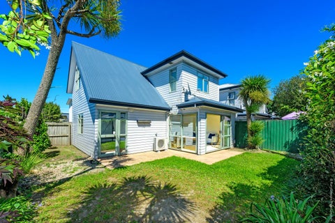 1/105 Barbour Street, Waltham, Christchurch