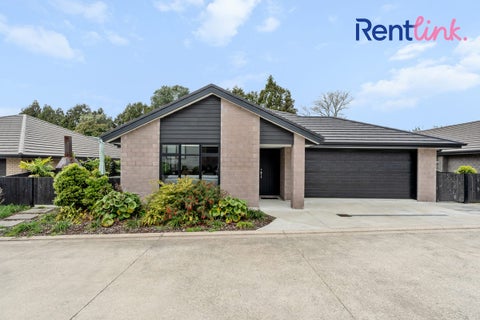 11 Clover Lane, Pyes Pa, Tauranga