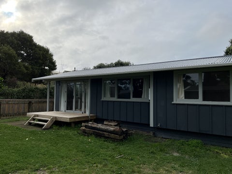 16 Toi Street, Otaki Beach, Otaki
