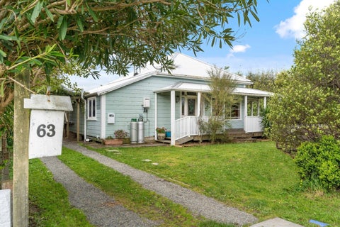 63 Brandon Street, Featherston