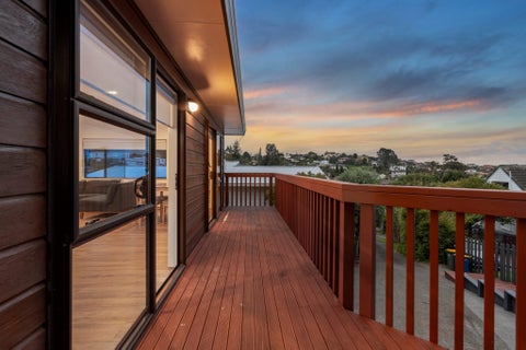 2/75 Langana Avenue, Browns Bay, Auckland