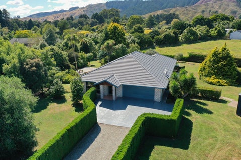 51 Pohutukawa Drive, Levin, Levin