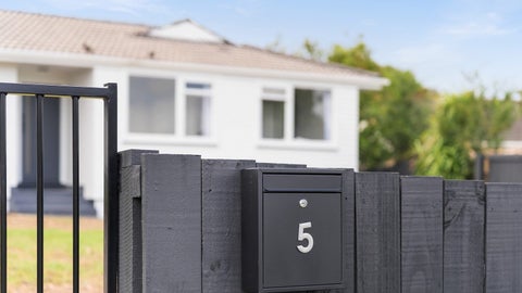 5 Kirkella Crescent, Mangere East, Auckland