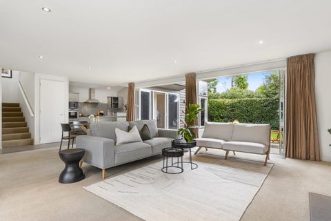 11 Jarrah Park Drive, Pyes Pa, Tauranga