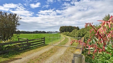 693 Ryal Bush Wallacetown Road, Wallacetown