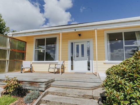 8 Armstrong Street, Balclutha