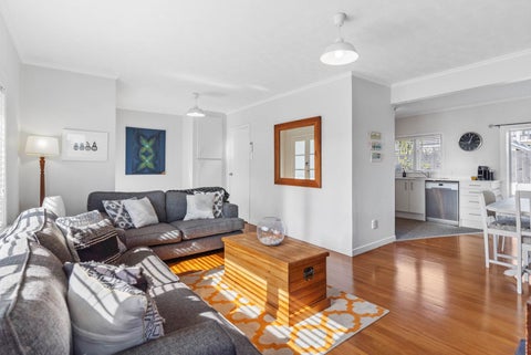 1/84 St Georges Road, Avondale, Auckland