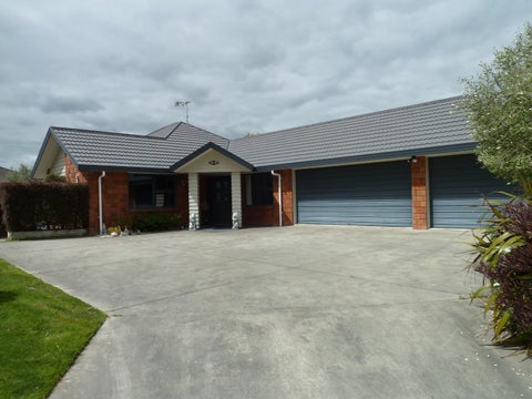 20 Medallion Court, Kelvin Grove, Palmerston North