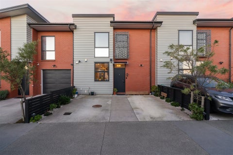 7 Fermi Lane, Papakura, Papakura