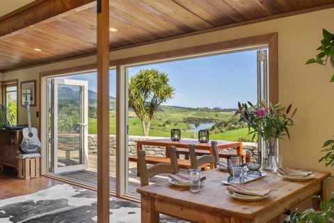 4173 State Highway 23, Raglan, Raglan