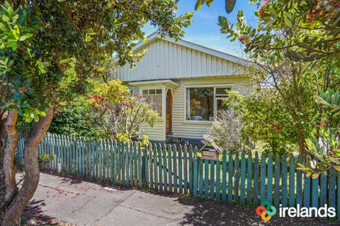 1/3 Celia Street, Redcliffs, Christchurch