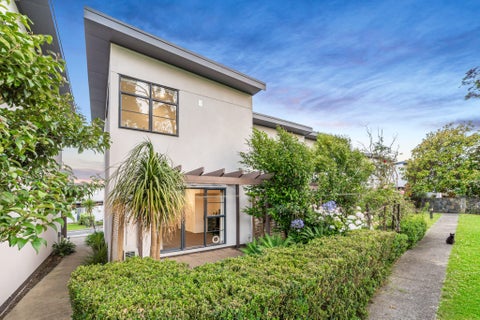 38/42 Holly Street, Avondale, Auckland