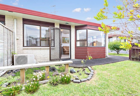 2/54 Nikau Street, New Lynn, Auckland