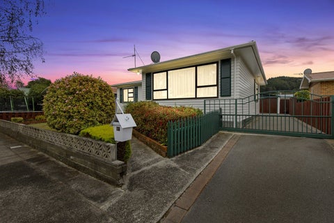 51 Bonnie Glen Crescent, Ebdentown, Upper Hutt