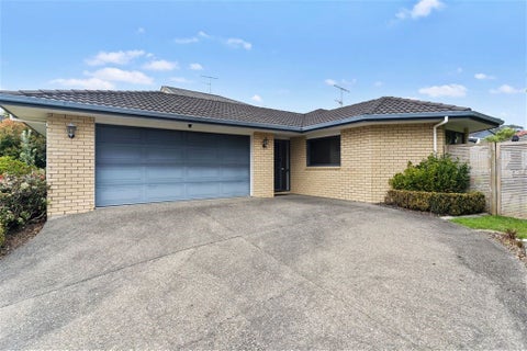 25 Black Teal Close, Unsworth Heights, Auckland