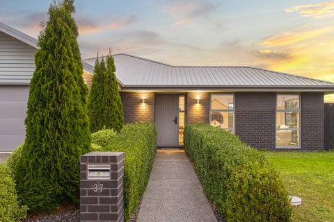 37 Greenwich Street, Halswell, Christchurch