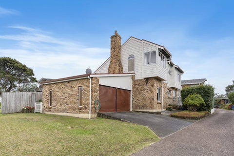 1/26 Tui Glen Road, Birkenhead, Auckland