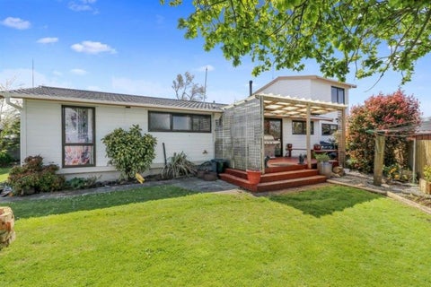 2 Hunter Street, Dannevirke