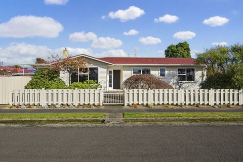 2 Grey Street, Levin, Levin