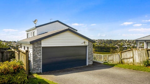 2/92D Manuka Road, Glenfield, Auckland 