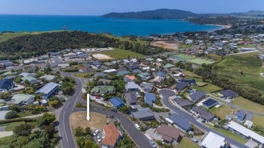 1 Hibiscus Avenue, Cable Bay