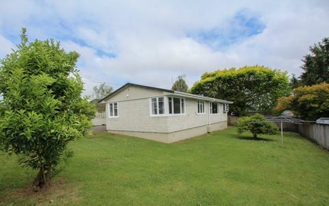 16 Corrin Street, Melville, Hamilton