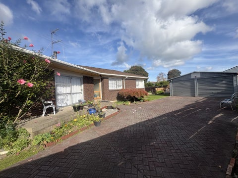 97 Coxhead Road, Manurewa, Auckland