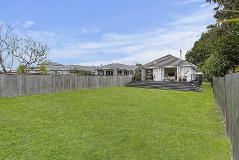 37 Maranui Avenue, Point Chevalier, Auckland