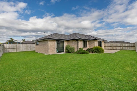 37 Rainey Crescent, Papamoa Beach, Papamoa
