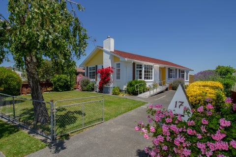 17 Hitchings Avenue, Onekawa, Napier