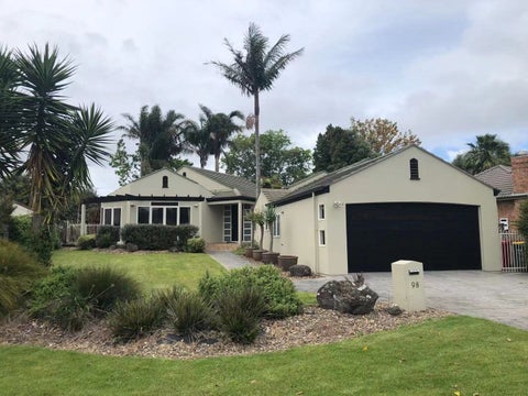 98 Landing Drive, Albany, Auckland