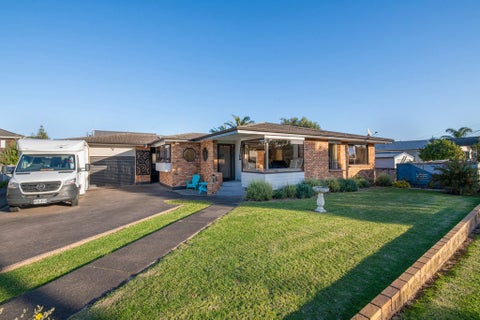 4A Empire Road, Orewa, Orewa