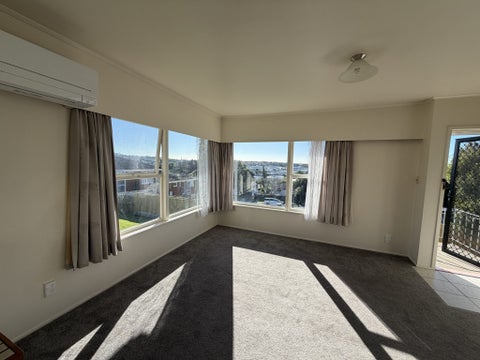 2/3 Cheryl Place, Hillcrest, Auckland
