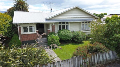 9 Alma Street, Dannevirke