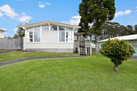 18 Glendene Avenue, Glendene, Auckland