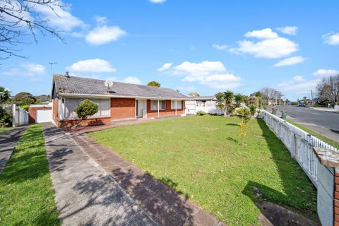 69 Angelo Avenue, Howick, Auckland