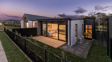 7 Kapuka Road, Mangere Bridge, Auckland