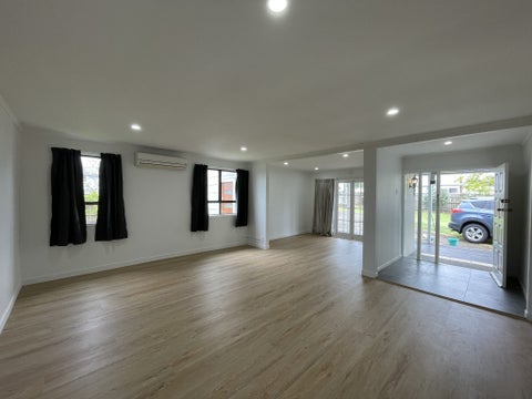 57 Lynwood Road, New Lynn, Auckland