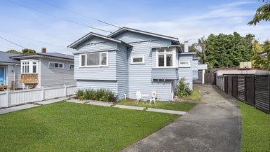 35 Seaview Terrace, Mount Albert, Auckland