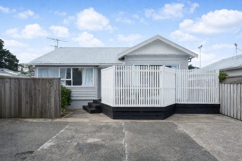 34 Park Rd, Miramar, Wellington