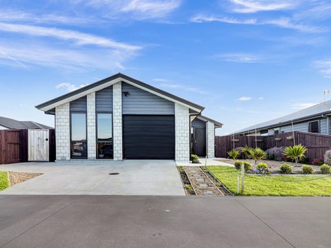 33 Taioma Close, Papamoa